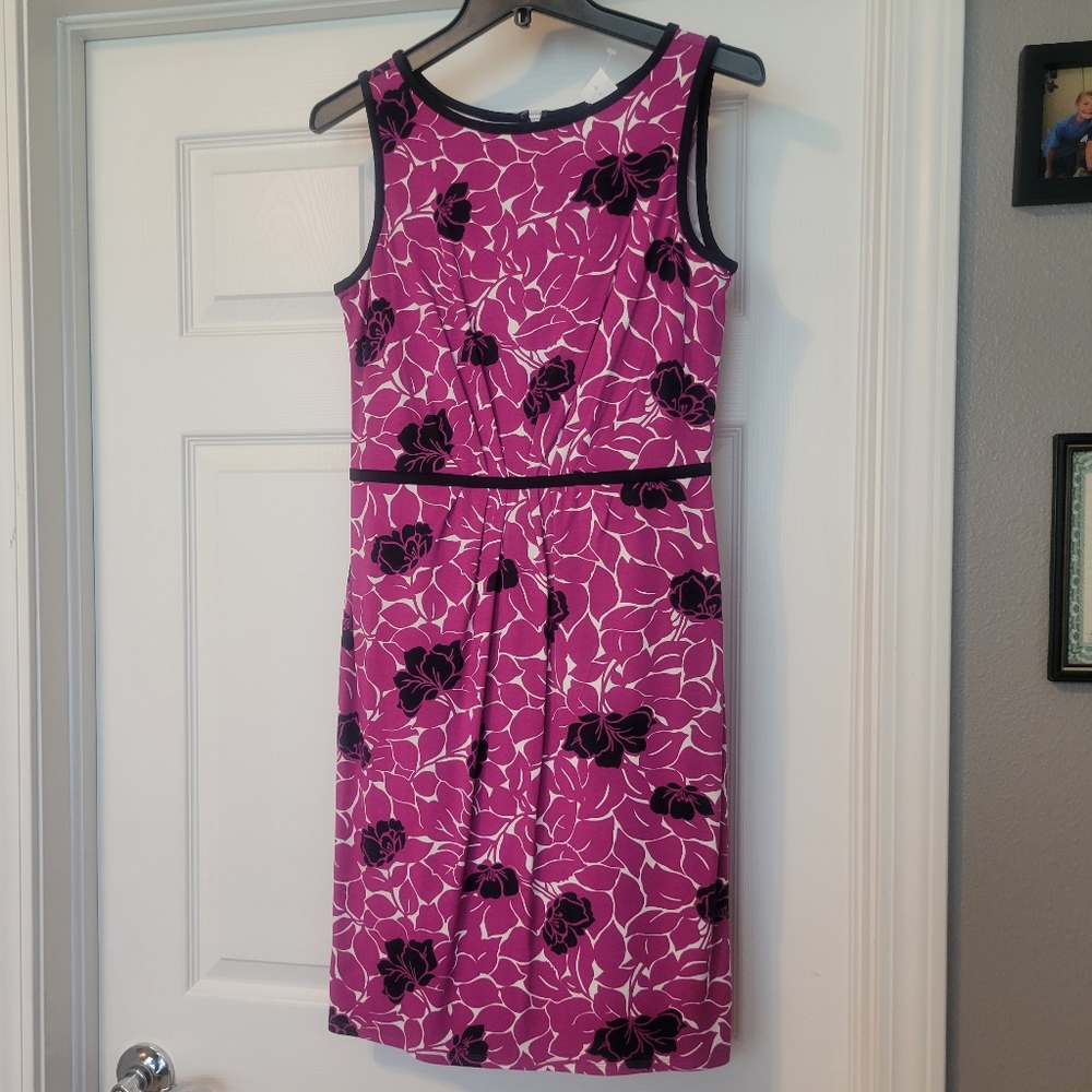 NWT Ann Taylor Purple Dress with Black Flowers Size 2
